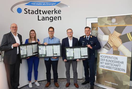 Vereinbarung zwischen Stadt, Stadtwerken und Bundeswehr © Schaible/Stadt Langen