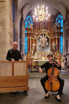 petra und andreas k hs barockcello truhenorgel foto a. k hs