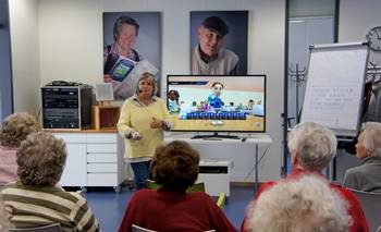 haltestelle medienzentrum wii bowling